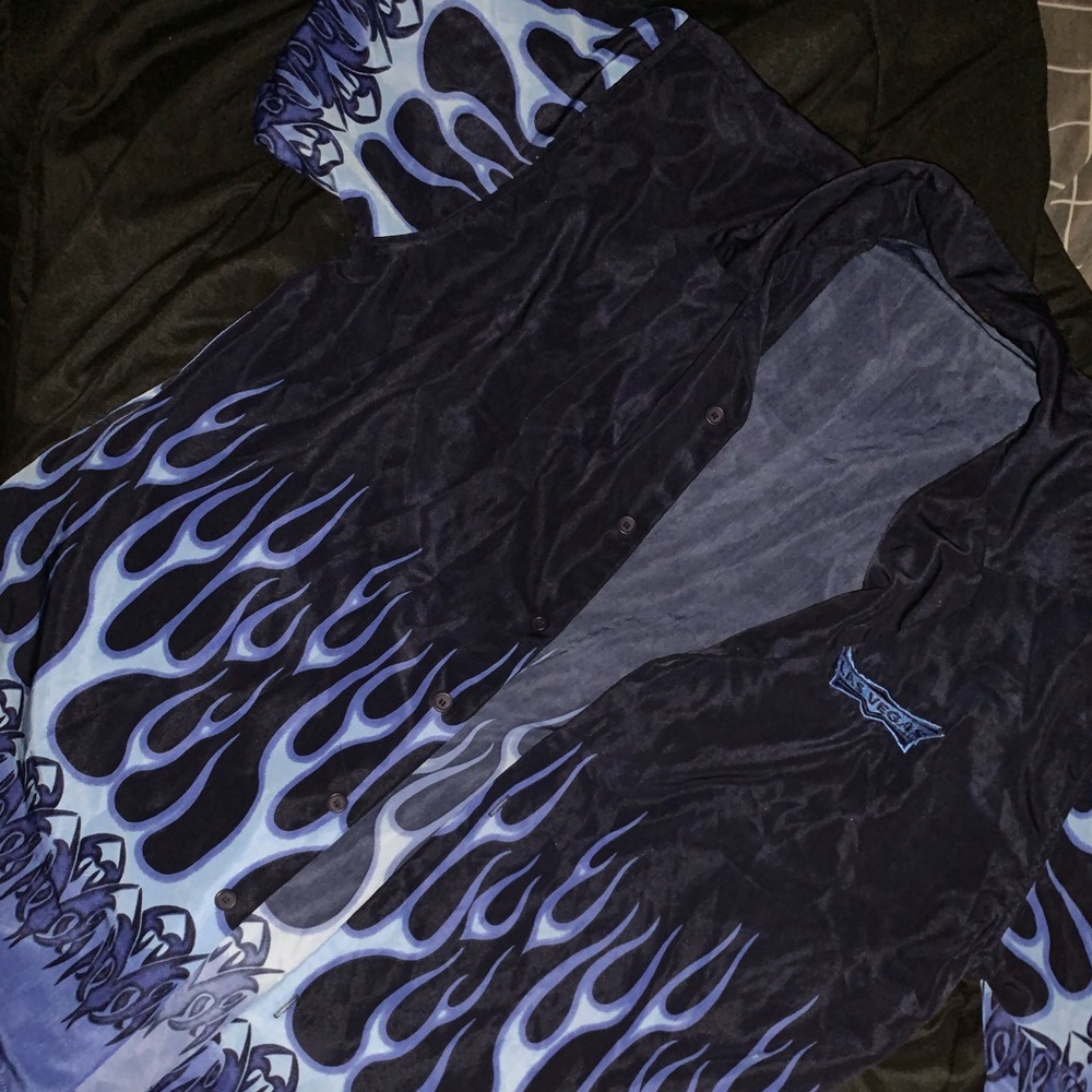 VINTAGE BLUE FLAME BUTTON UP